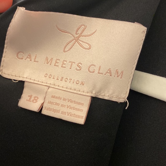 Gal Meets Glam Black Fit and Flare Long Sleeve Harlow Dress Size 18 - Picture 9 of 10